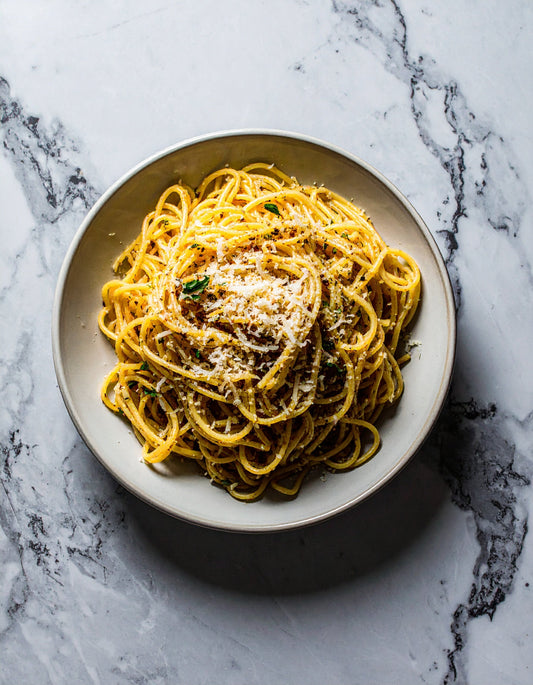 Recipe: Neapolitan Street-Style Maccaruni (Noodles/Spaghetti) with Oil & Pecorino